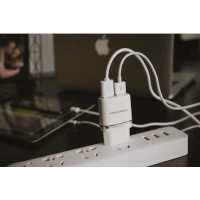 сетевое зарядное устройство More choice NC22i White Белый
